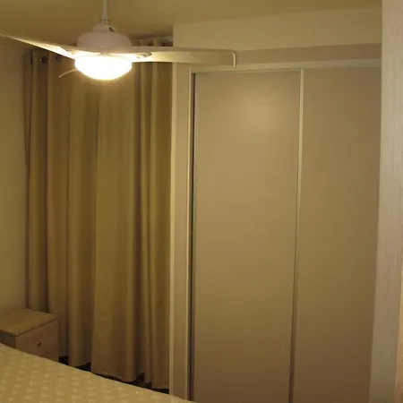 En Ani Apartment *